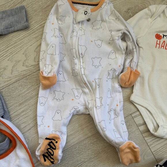 Halloween Baby Outfits and Essentials Bundle NWT - Picture 3 of 16